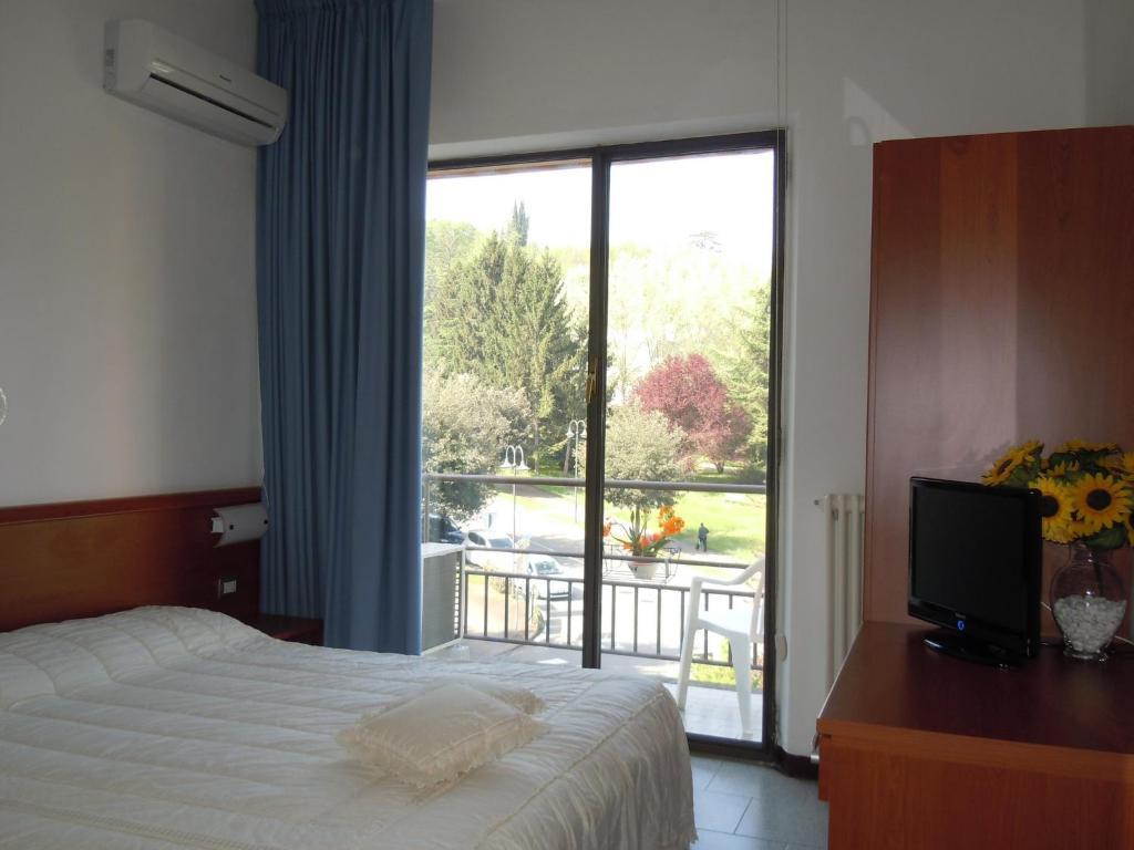 Albergo Elvira Tabiano Terme Kamer foto
